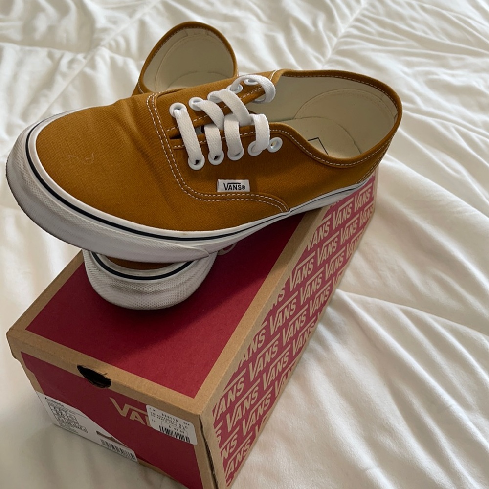 Authentic golden brown/ true white vans size 8